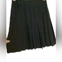 Anne Klein  Women’s Pleated Accents Knee-Length Skirt. EUC Size 6 Photo 3