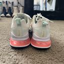 Nike Air Max 270 Shoes Photo 3