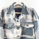 Veveret Aztec Southwestern Cutoff Shacket Shirt Jacket Gray Small Photo 5