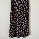 Tres Bien Black Floral Flowy Dress Photo 6