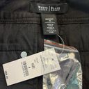 White House | Black Market NWT  WHBM Size 4 Black Shorts Photo 2