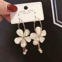 Women's Crystal Flower Drop Dangle Earrings Gold Photo 2