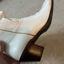 White cowgirl boots Size 8 Photo 2