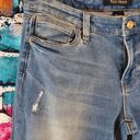 White House | Black Market WHBM Girlfriend Light Wash Distressed Denim Jeans Size 4 Photo 10