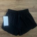 Lululemon Hotty Hot High-Rise Lined Short 4" Photo 2