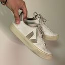 VEJA Sneakers Photo 1