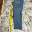 American Eagle  Mom Jeans Blue Denim Distressed Ripped knees size 4 high rise Photo 8