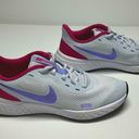 Nike  Revolution Running white Tennis shoe | Size 6 Youth/8 Women’s Photo 3