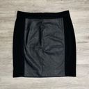 Loft  Faux Leather Pencil Skirt Women’s Size 8 Petite Photo 2