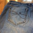 DKNY  Womens Medium Wash Mid Rise Cuffed Denim Jean Shorts Size 4 W28 Photo 2