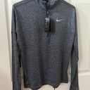 Nike Fit Dry Quarter-Zip Photo 0