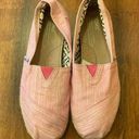 Toms  women’s 6.5 pink white stripe slip ons flat canvas Photo 0