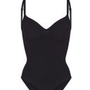 SKIMS NWOT  Seamless Sculpt Thong Body Suit Onyx Size 4X Photo 6