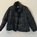 Garnet Hill  Black Cropped Packable Down Jacket Puffer Size Small Photo 2