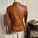 Vera Pelle Lory  ITALIAN BEAUTIFUL GENUINE LEATHER  BELTED JACKET , MADE WITH SOFT LAMBSKIN ! COLOR : BROWN DISTRESSED motorcycle Sz 42 Cognac Solofra Italy Photo 2