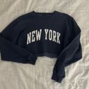 Brandy Melville Cropped Sweatshirt Photo 0