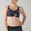 Lululemon Get Down Sports Bra Sz 6 Photo 0