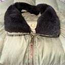 UGG  Women’s Size XS Green Down & Feather Shearling Neck Puffer Jacket Coat Photo 7