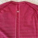 Lululemon  Swiftly Tech Long Sleeve Crew in Heathered Berry Rumble Size 6 Photo 8