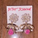 Betsey Johnson NWT  gold tone bow pearl drop earrings with little pink lips Photo 0