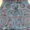 Krass&co Denim  floral embroidered boho light wash jean mini skirt size 2 Photo 1