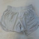 Lululemon Hotty Hot Short 2.5” Photo 0