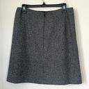 Tahari  Black Tweed Short Pencil Skirt ~ Back Zip Closure ~ Women’s Size 8 Photo 2