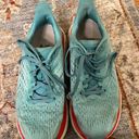 Hoka s Clifton 8 Photo 1