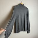 CAbi Grey Women Sweater Front Seamed Pullover Long Sleeve Soft #624 Size Large Photo 3