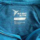 Old Navy Active Go-Dry Semi Fitted 1/4 Zip Pullover Photo 6