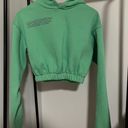 Edikted green cropped hoodie Photo 1