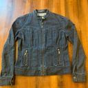 Liz Claiborne  dark wash blue denim zip up jacket. Snap collar women’s small Photo 0