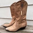 Laredo Vintage  tan suede leather cowgirl western boots Photo 0