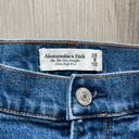 Abercrombie & Fitch  28/6 Curve Love The 90s Slim Straight Ultra High Rise Jeans Photo 1