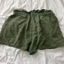 Urban Outfitters  shorts  Size medium  Condition: good  Color: green Details : - Photo 2