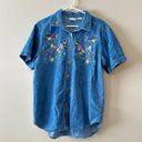 Brooks Bobbie  | Embroidered Hummingbird “90’s mom” Top Photo 1