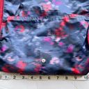 Lululemon ‎ Women’s multi purpose Gym Vent foldable Bag Photo 7