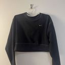 Nike  Essentials Black Fleece Pullover Womens Small Cropped Sweatshirt Crewneck Photo 0