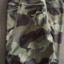 Old Navy High-Rise Camo Powersoft 7/8 Ankle Leggings Photo 0