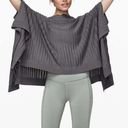 Lululemon  Forward Flow Poncho Heathered Moonwalk One Size Photo 0