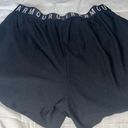 Under Armour Shorts Photo 2