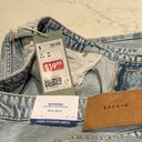 H&M LightWashed denim jeans Photo 1