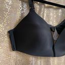 Victoria's Secret  Black Padded No Wire Wireless Smooth Bra 38B Photo 3