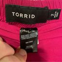 Torrid  fushia pink pleated eyelet shorts size 2 Photo 5