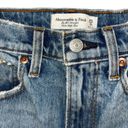 Abercrombie & Fitch 90’s Straight Ultra High Rise Jeans Photo 1