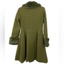 Modcloth NWT  Voodoo Vixen Air of Sophistication Coat Size 6 Olive Green Faux Fur Photo 3