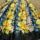 Beulah NWT  Floral Skirt size medium Photo 2