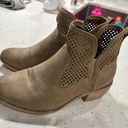 Short Brown Cowgirl Booties Size 7 Photo 1