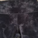 Lululemon booty shorts tie dyed small euc Photo 5