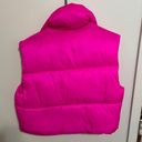 Amazon pink vest Photo 2